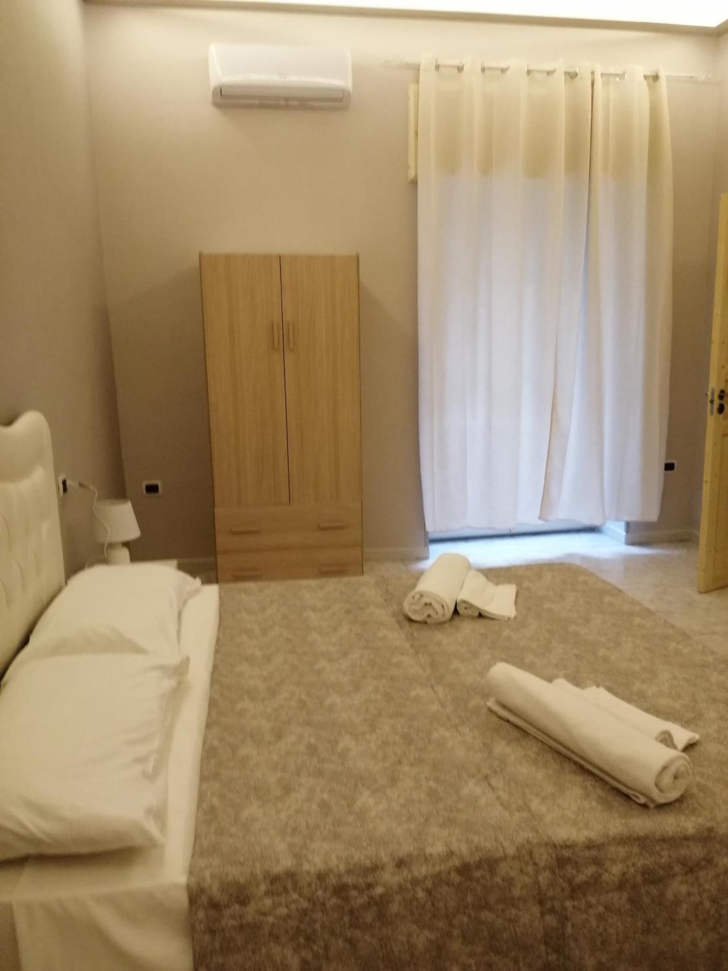 נאפולי Francesco Home מראה חיצוני תמונה