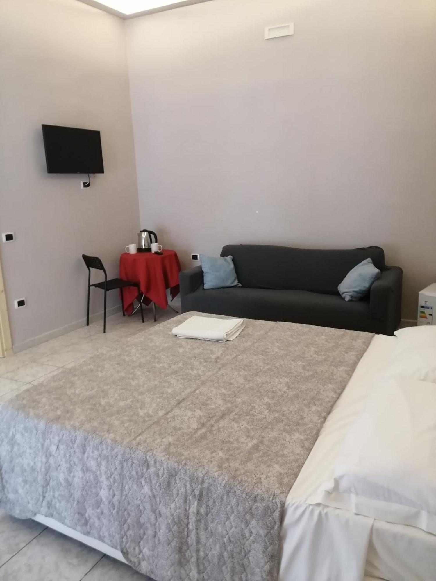 נאפולי Francesco Home מראה חיצוני תמונה