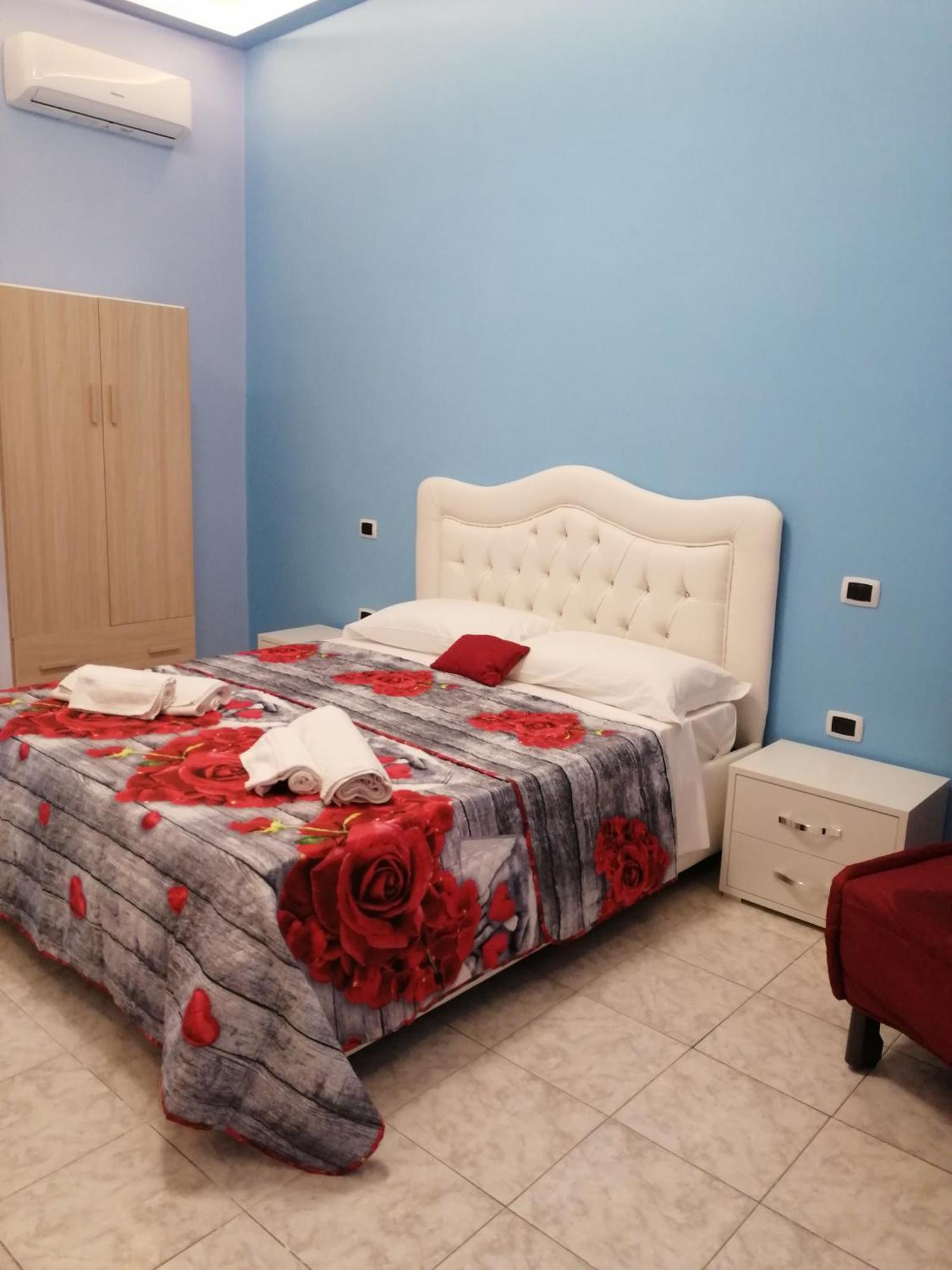 נאפולי Francesco Home מראה חיצוני תמונה